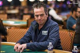 Play Texas Holdem With Poker Pro Fred Sarge Ferris